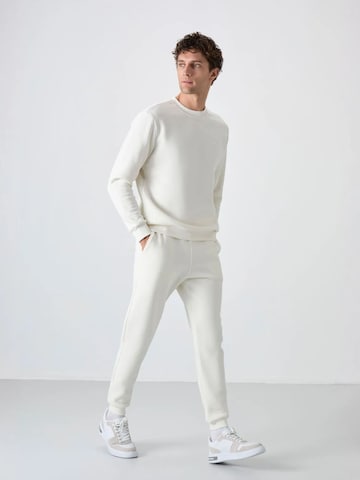 Tommy Life Joggingpak in Wit