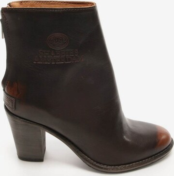 SHABBIES AMSTERDAM Dress Boots in 37 in Brown: front