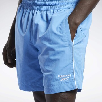 Reebok Regular Shorts 'Vector' in Blau