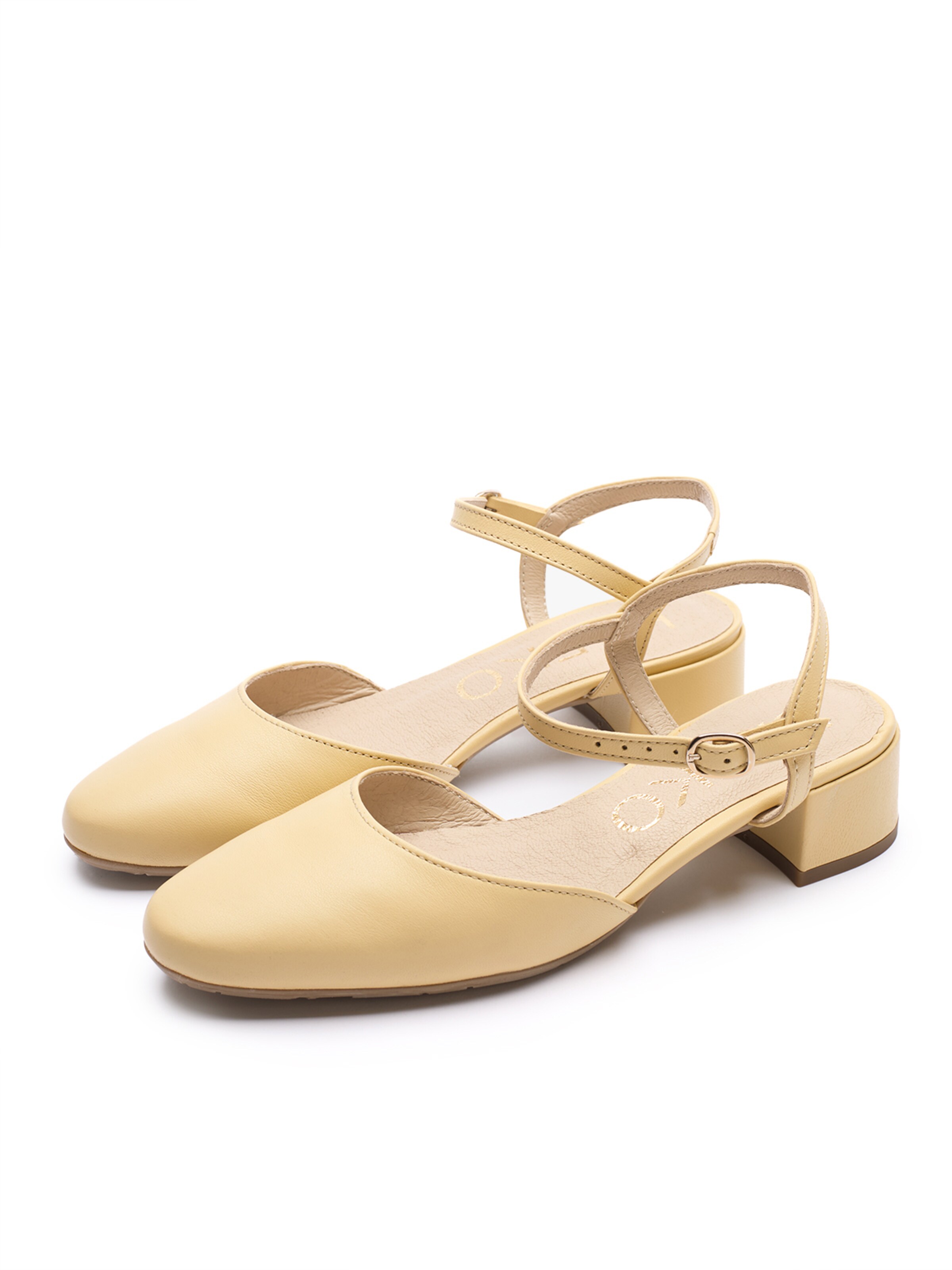 RYŁKO Pumps in Yellow