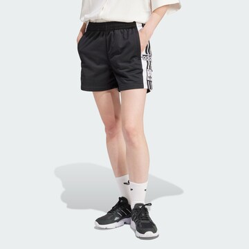 ADIDAS ORIGINALS Regular Shorts in Schwarz: predná strana