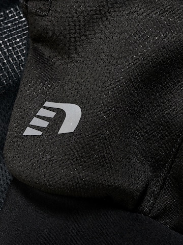 Newline Full Finger Gloves in Black