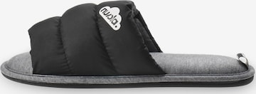 Nuvola. - Pantufa 'Zueco Spring' em preto: frente