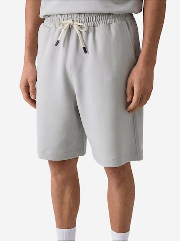 Completo per l'allenamento di Tommy Life in grigio