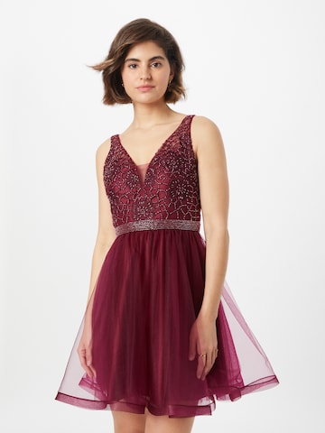 Robe de cocktail Laona en rouge : devant