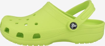 Clogs 'Classic' di Crocs in verde