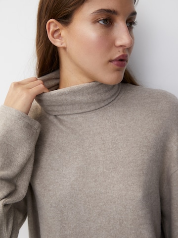 Pull&Bear Sweatshirt in Beige