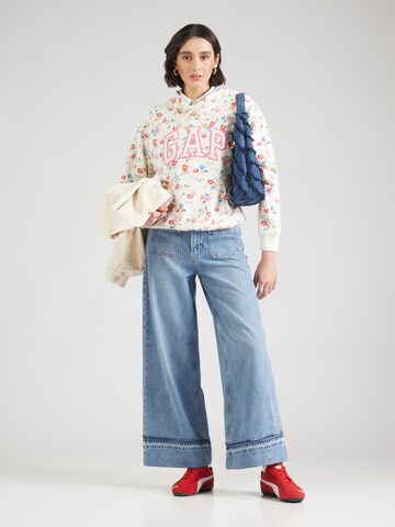 GAP Свитшот 'HERITAGE' в Красный