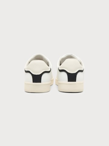 Calvin Klein Jeans Sneakersy 'STARDUST' w kolorze biały