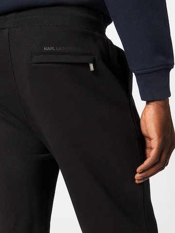 Slimfit Pantaloni de la Karl Lagerfeld pe negru