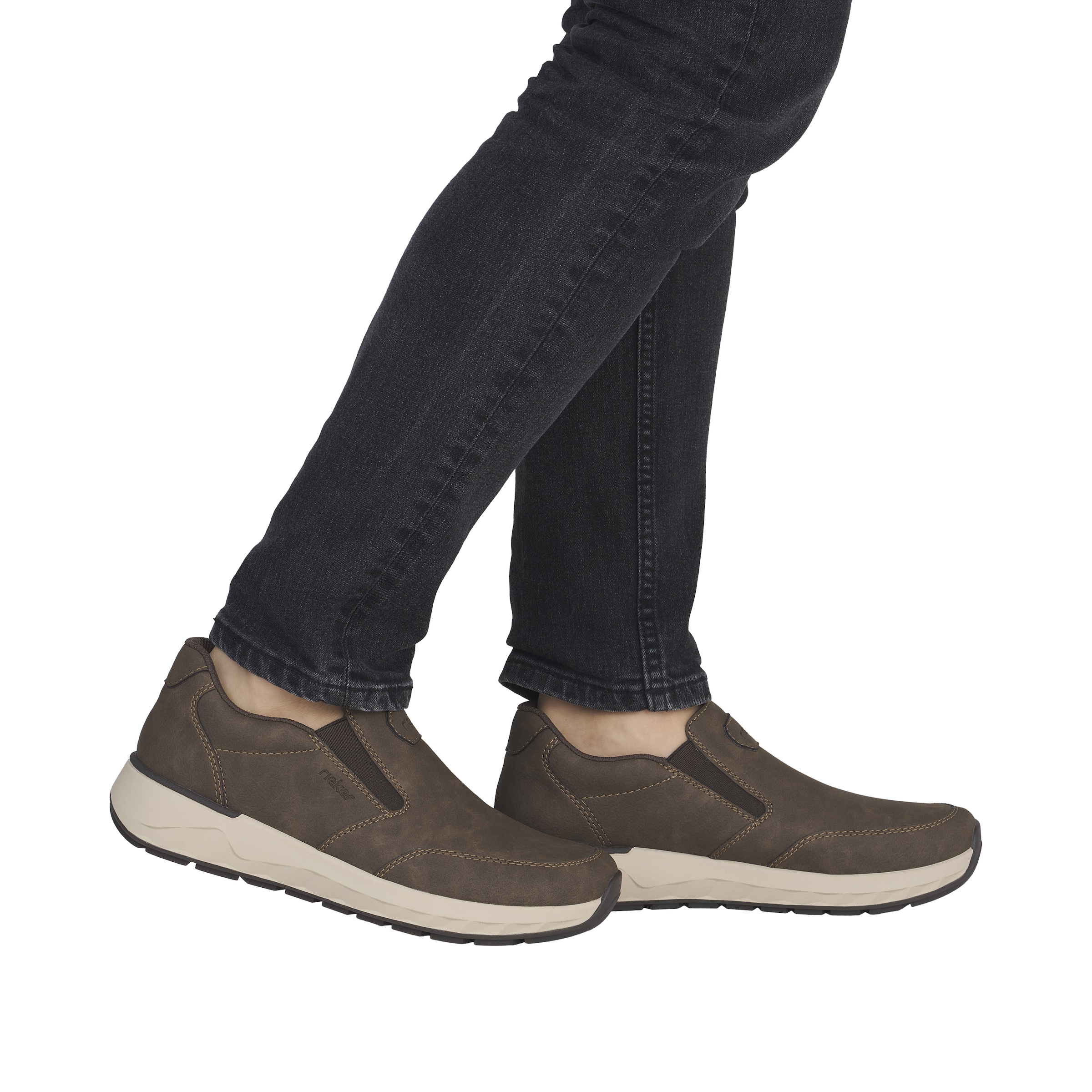 Rieker Slip On in Braun
