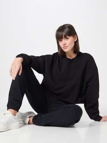 ARMEDANGELS Tapered Broek 'Iva' in Zwart