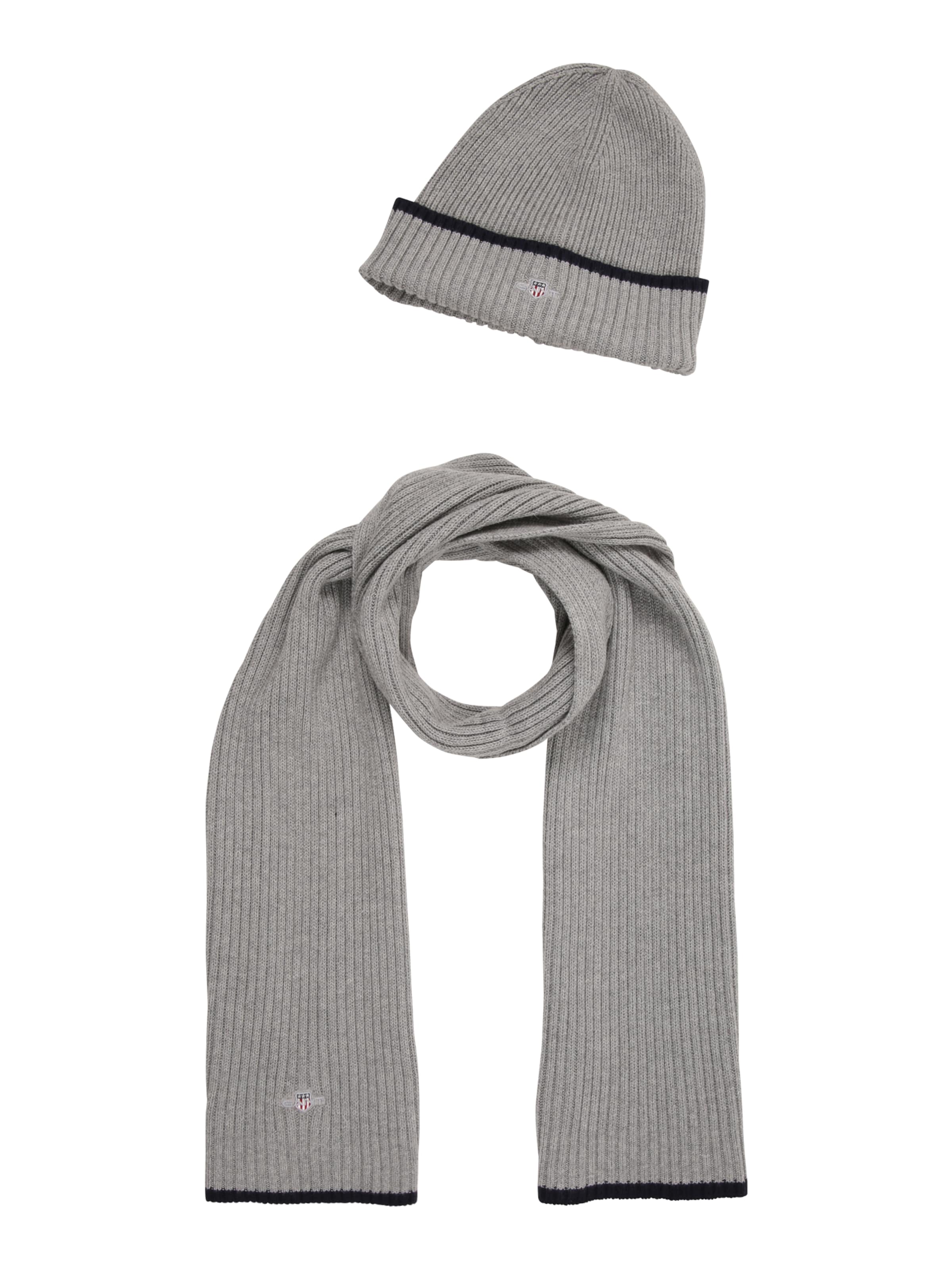 GANT Beanie &#x27;ESSENTIAL&#x27; in Grey: front