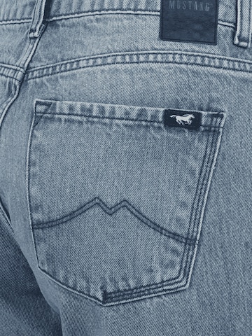 MUSTANG Loosefit Jeans 'Crosby' in Blauw