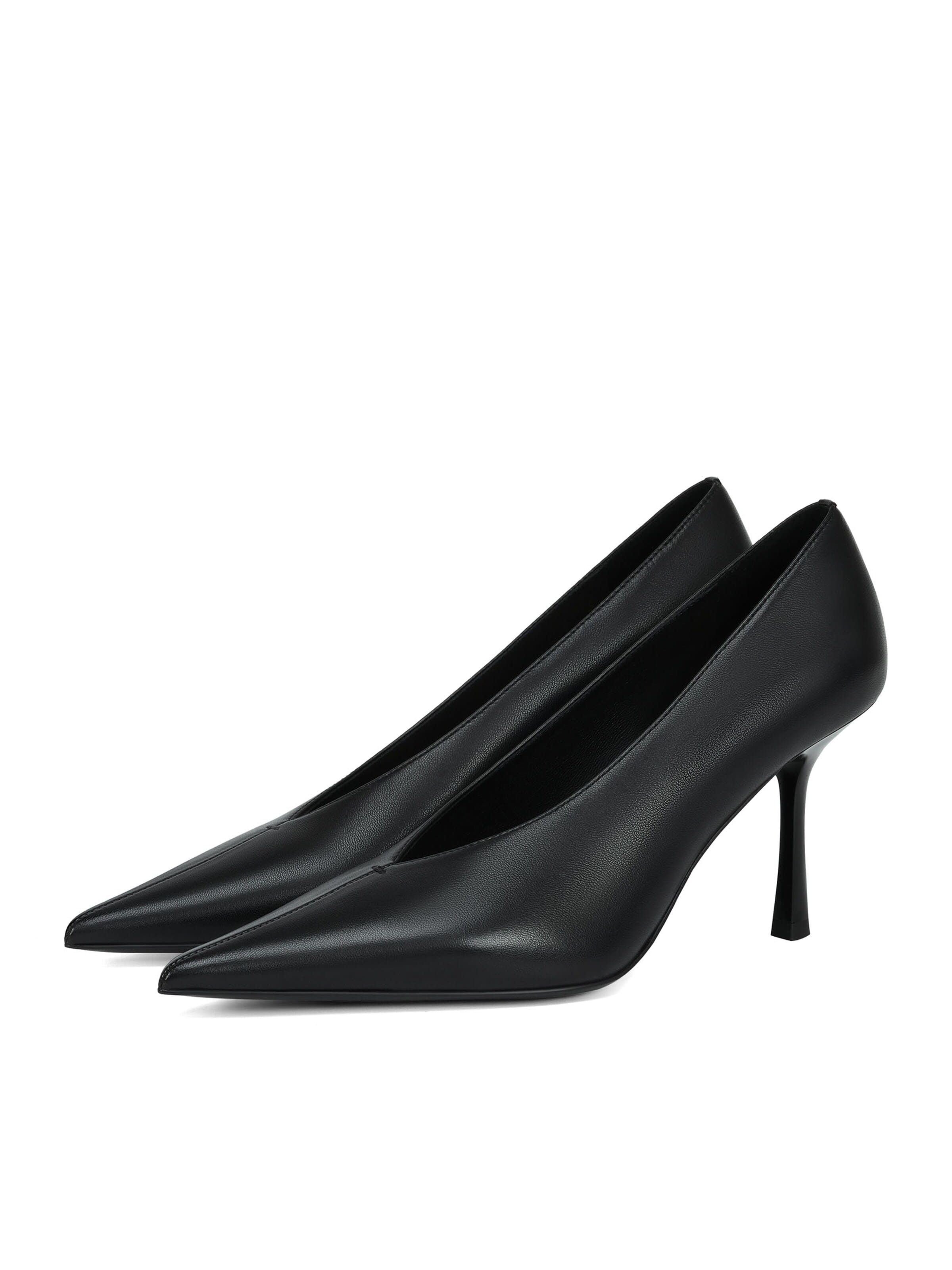 Potamy Pumps in Black