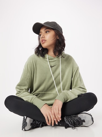 Nike Sportswear Sweatshirt in Groen