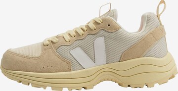 Sneaker bassa di Veja in beige