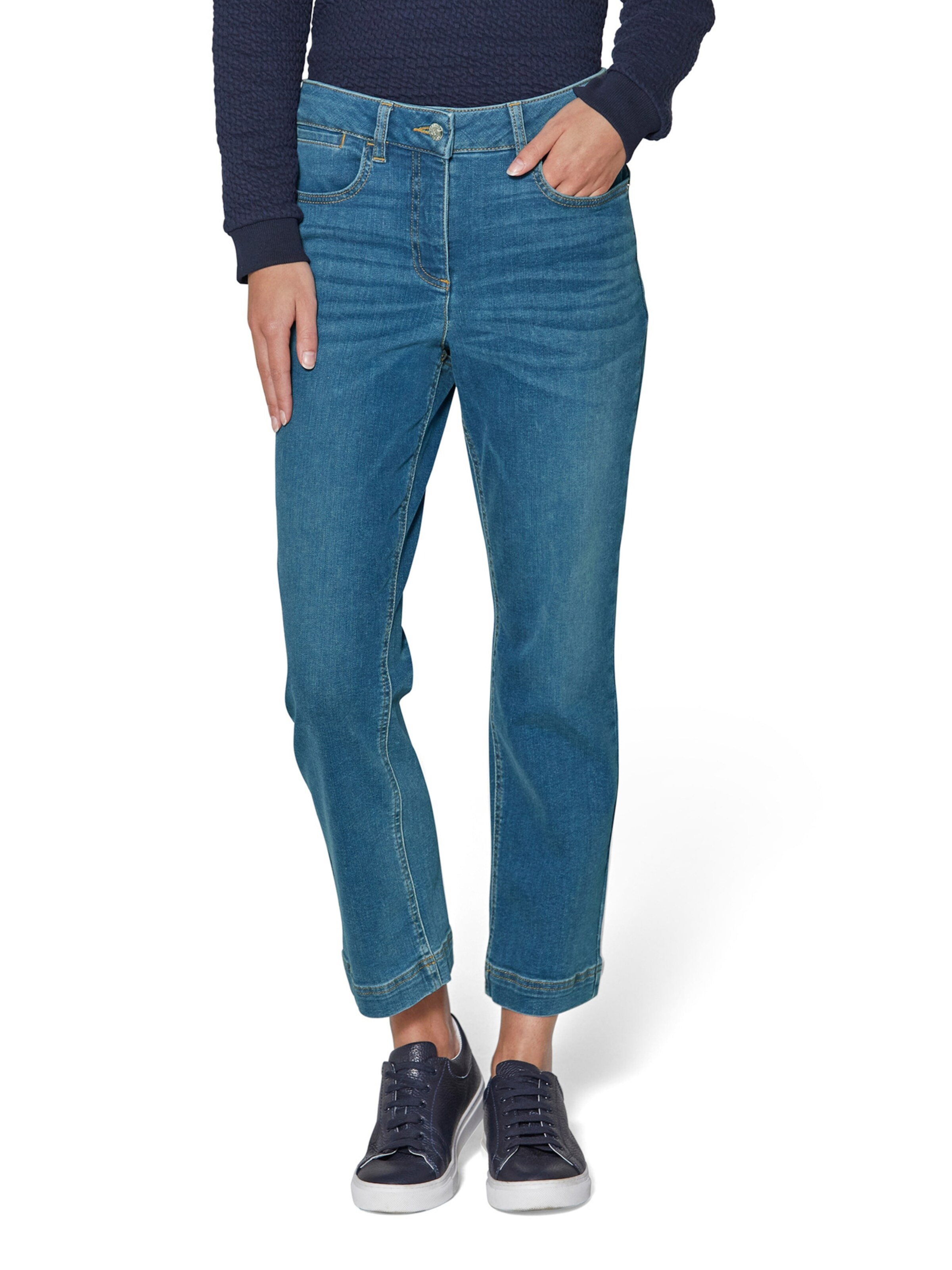 MADELEINE Regular Jeans in Blauw: voorkant