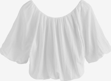 Next Pusero värissä valkoinen: etupuoli