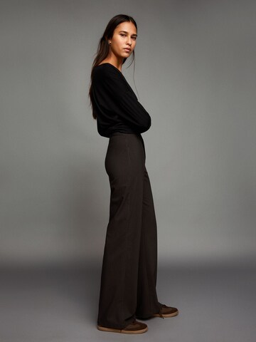 Wide Leg Pantalon Bershka en marron