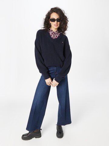 TOMMY HILFIGER Pullover in Blau