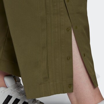 ADIDAS ORIGINALS Loose fit Pants in Green