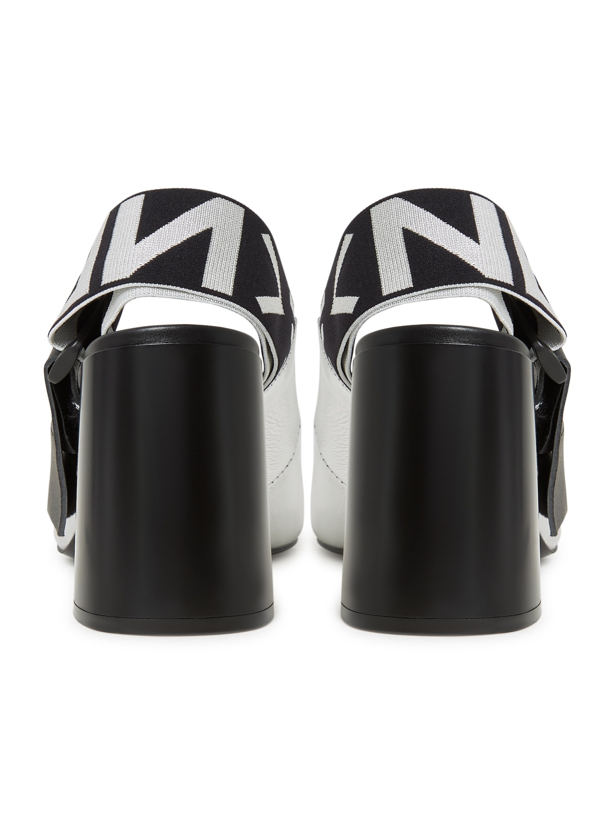 CESARE GASPARI Slingback pumps in Silver
