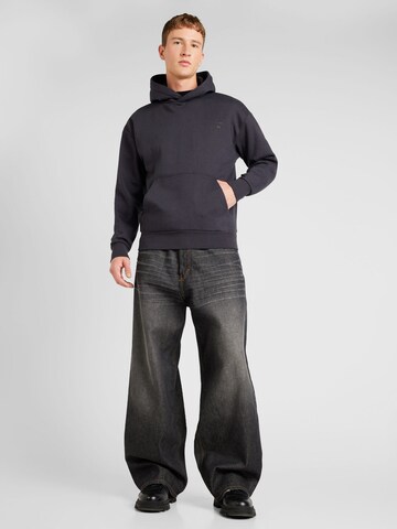 TOM TAILOR DENIM Sweatshirt in Grey