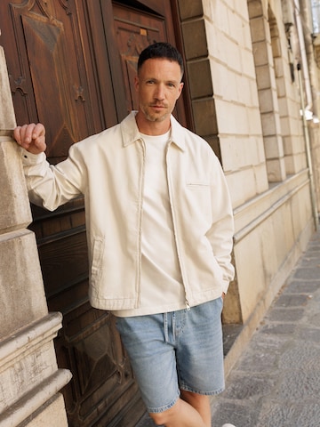 Veste mi-saison 'Laurenz' DAN FOX APPAREL en blanc