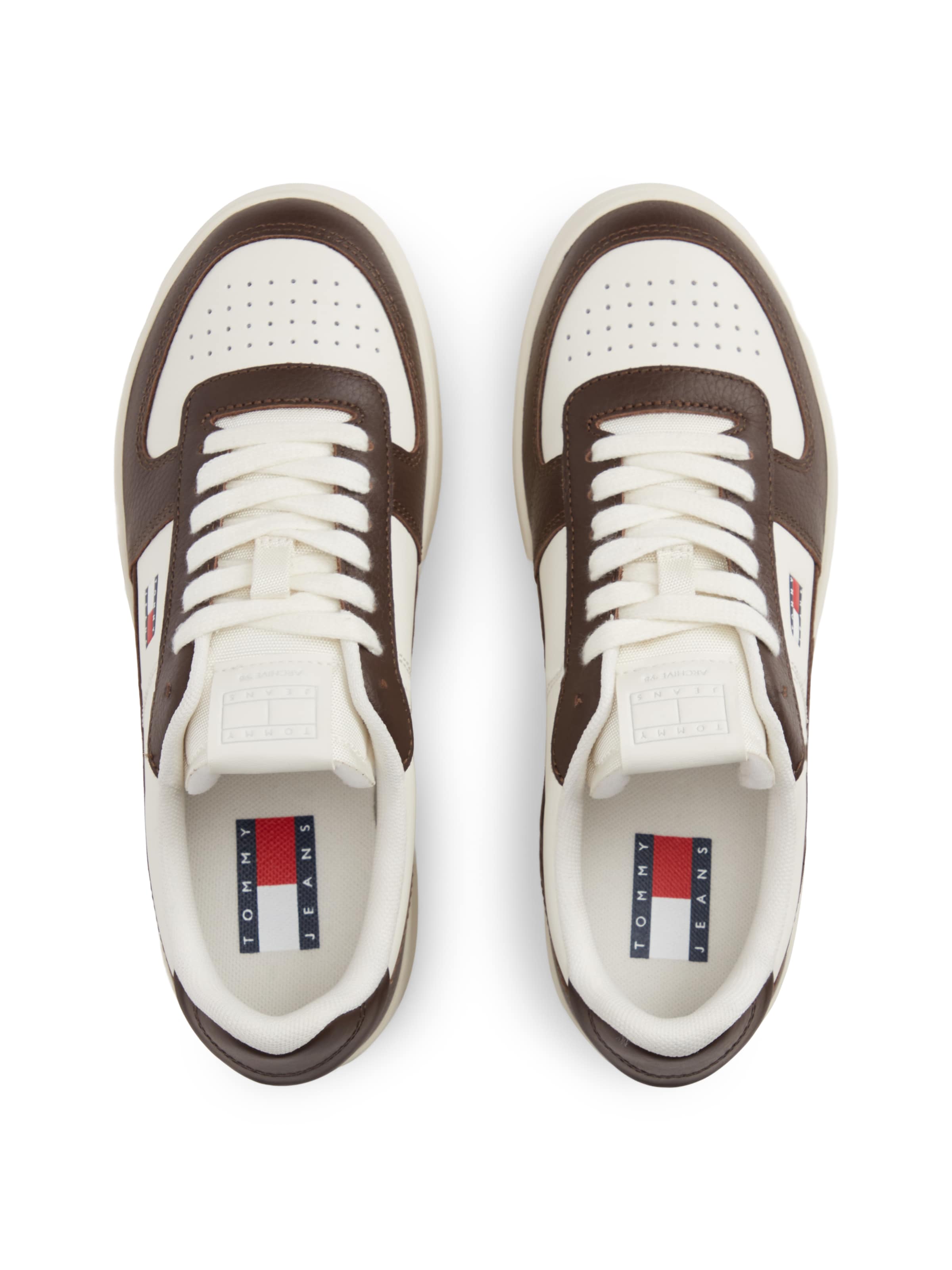 Tommy Jeans - Sapatilhas baixas 'ARCHIVE 98' em castanho