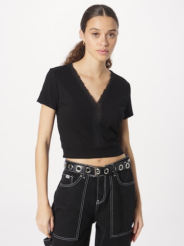 ABOUT YOU Shirt 'Emely' in Zwart: voorkant