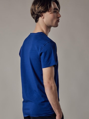 Maglietta di OWN Off With Nature in blu