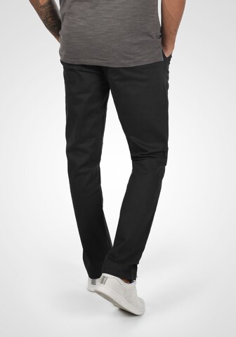 !Solid Regular Chino Pants 'Raul' in Black