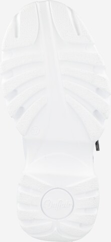 BUFFALO Rövid szárú sportcipők - fehér