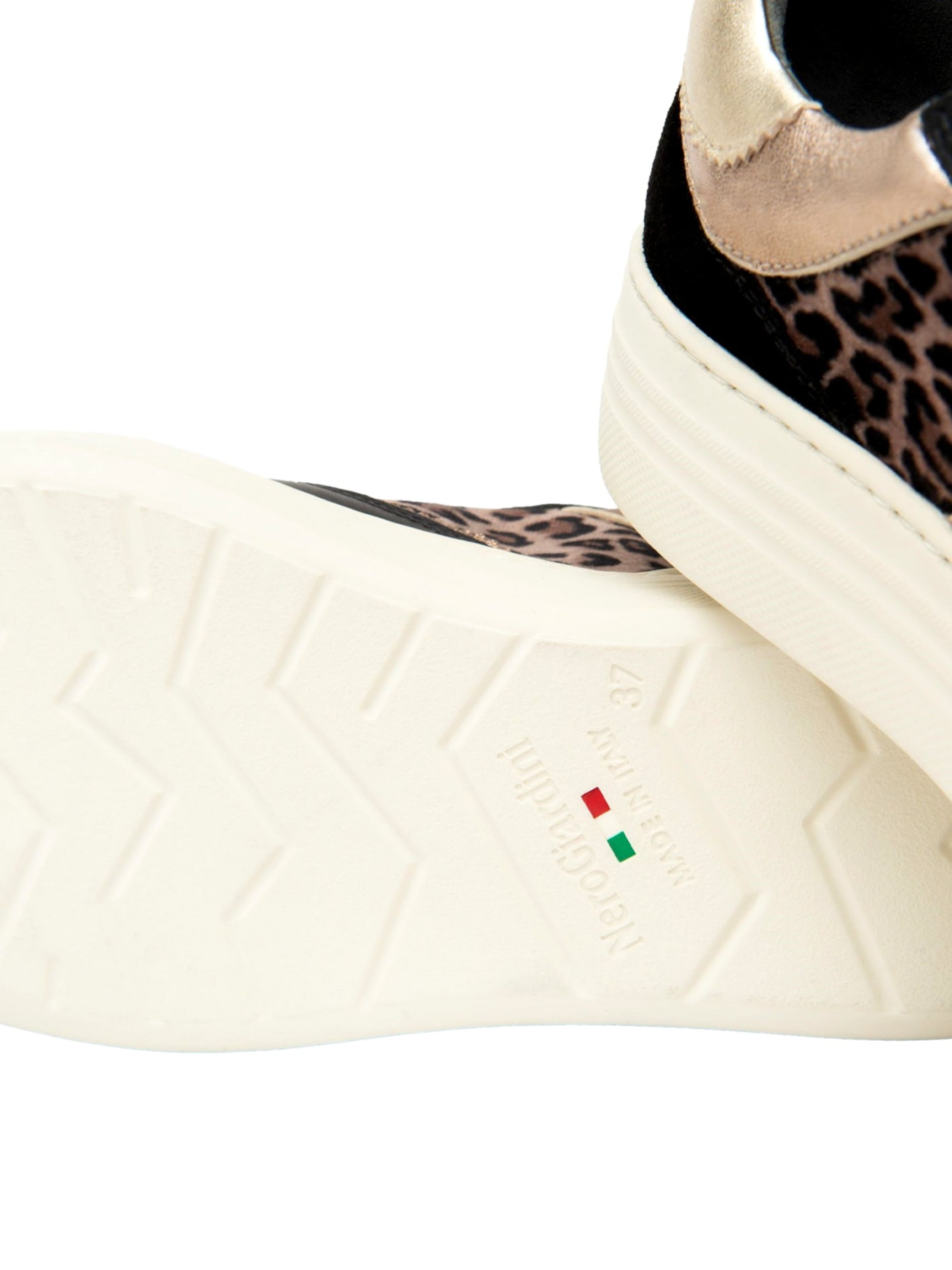 Baskets basses Nero Giardini en noir