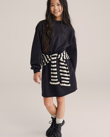 WE Fashion Рокля в черно