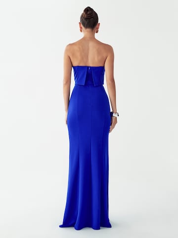 Rochie 'TRENTON' de la Willa pe albastru: spate