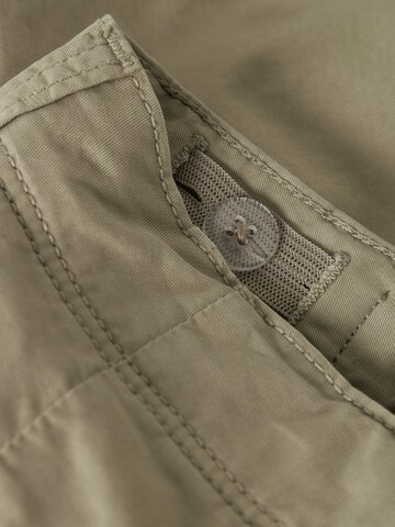 Loosefit Pantaloni 'NKMRyan' di NAME IT in grigio