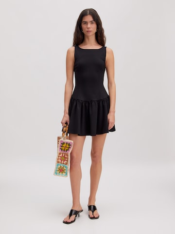 EDITED - Vestido 'Aurora' en negro