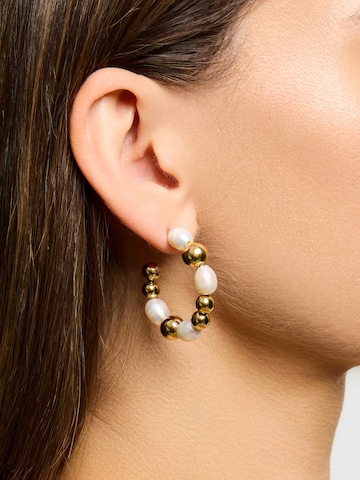 Boucles d'oreilles 'Tone Damli  - Pearls' A&C Oslo – Nordic Design Jewellery en or : devant