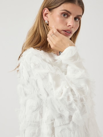 YAS Φόρεμα κοκτέιλ 'YASDIO' σε λευκό