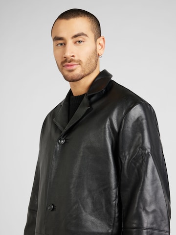 TOPMAN Mantel in Schwarz