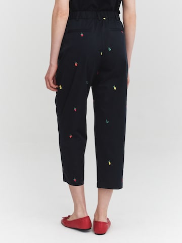TATUUM - Pierna ancha Pantalón plisado 'Zoki' en azul