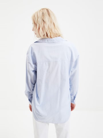 Trendyol Bluse in Blau