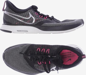 NIKE Sneaker 37,5 in Grau: predná strana