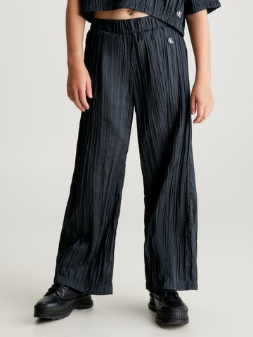 Calvin Klein Jeans Loose fit Pants in Blue: front