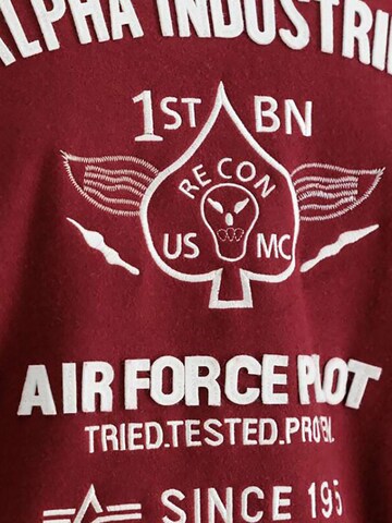 ALPHA INDUSTRIES - Casaco meia-estação 'Varsity Air Force' em vermelho