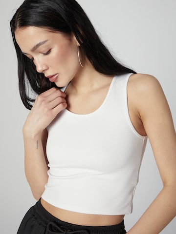 ABOUT YOU x Chiara Biasi Top 'May' in White