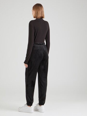 PIECES Tapered Trousers in Black