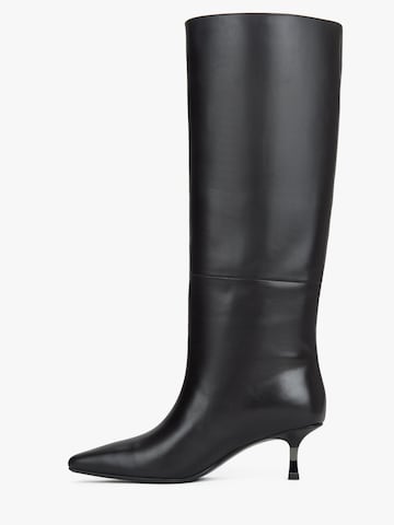 Estro Boots '061-01' in Brown: front